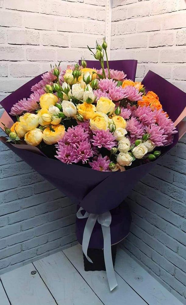 Букет цветов из: Хризантемы и Розы в Михалево