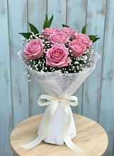 Букет цветов из:  Розы в Михалево