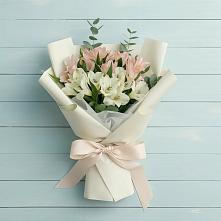 Букет цветов из:  Альстромерии в Михалево