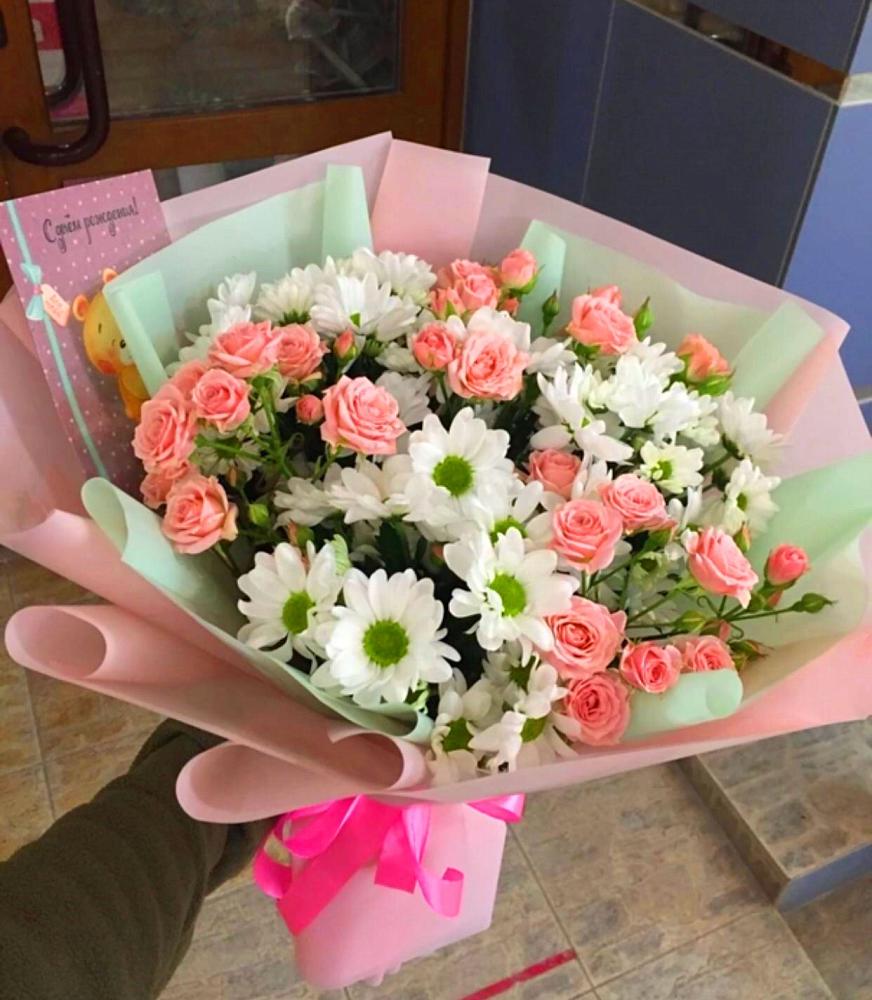 Букет цветов из: Розы и Хризантемы в Михалево