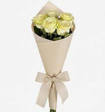 Букет цветов из:  Розы в Михалево