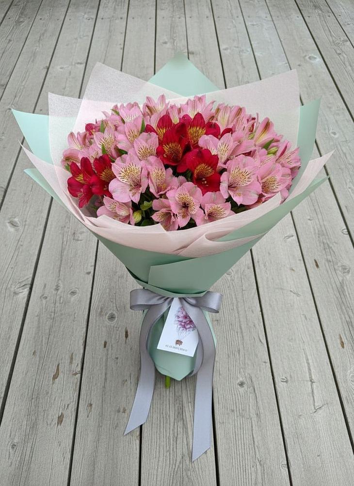 Букет цветов из: Альстромерии в Михалево