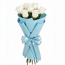 Букет 7 белых роз Проуд в Михалево