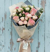 Букет цветов из:  Розы в Михалево