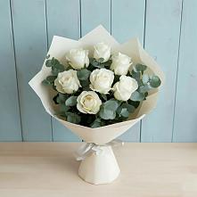 Букет Белые розы в Эвкалипте в Михалево